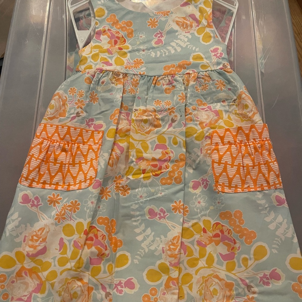 Floral Sleeveless Dress with Pockets